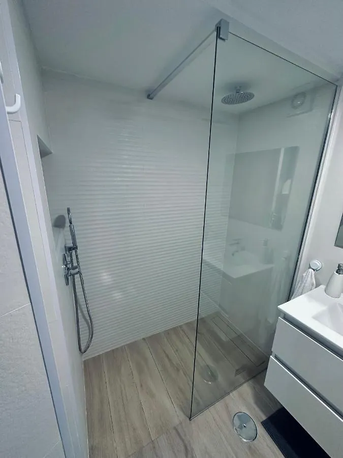 Apartamentos Arraez Almeria